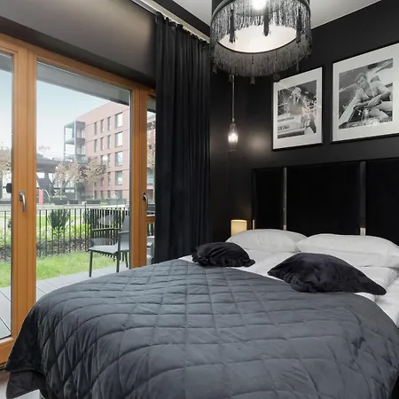 Elegant In With Sauna, Gym And Parking By Renters Apartment
