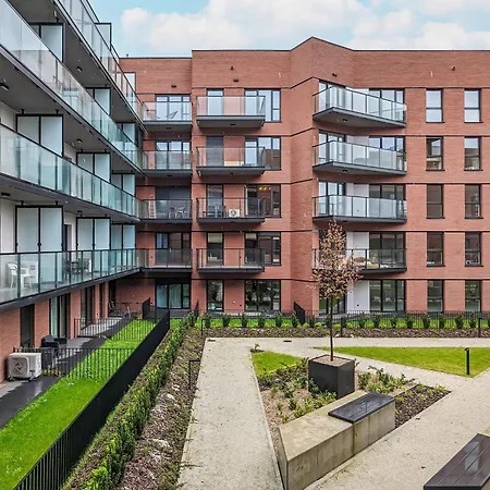 Apartment Elegant In With Sauna, Gym And Parking By Renters