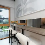 公寓 Prestige Elegant In With Sauna, Gym And Parking By Renters