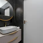 公寓 Prestige Elegant In With Sauna, Gym And Parking By Renters 格但斯克