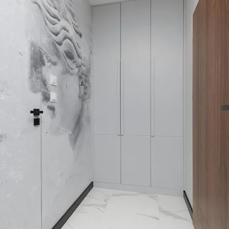 Prestige Elegant In With Sauna, Gym And Parking By Renters *