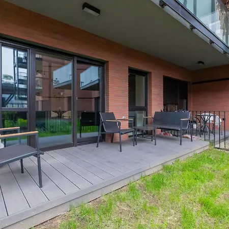 Prestige Elegant In With Sauna, Gym And Parking By Renters Appartement Gdańsk