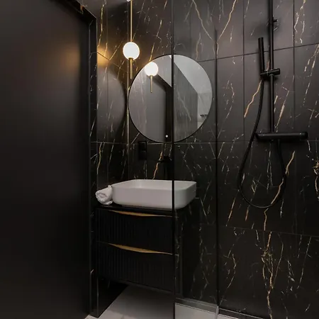 Lägenhet Prestige Elegant In With Sauna, Gym And Parking By Renters