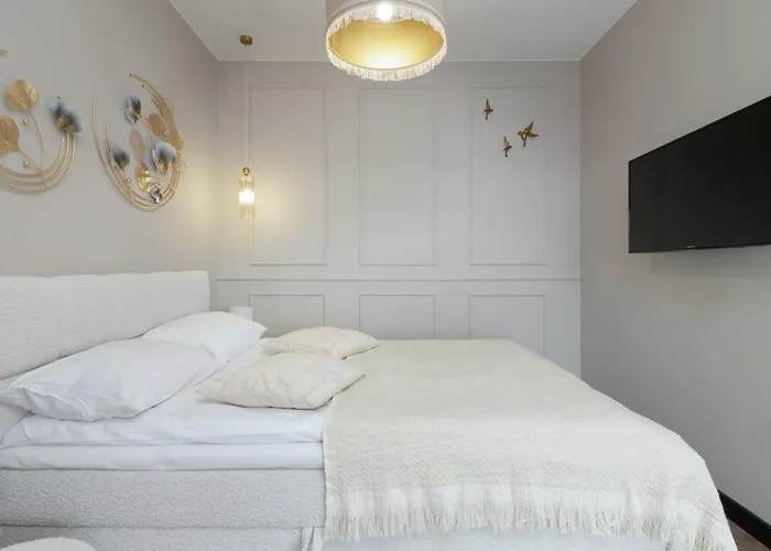 Prestige Elegant In With Sauna, Gym And Parking By Renters