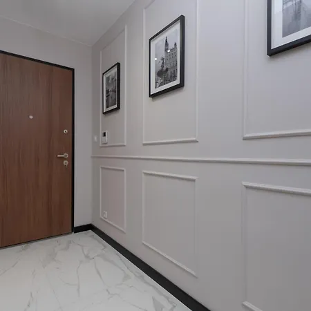 Prestige Elegant In With Sauna, Gym And Parking By Renters Apartment Gdansk
