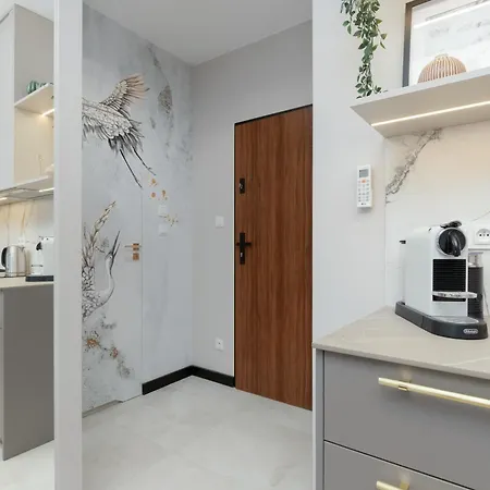 Prestige Elegant In With Sauna, Gym And Parking By Renters *