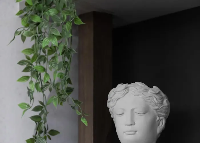 Prestige Elegant In With Sauna, Gym And Parking By Renters Danzig